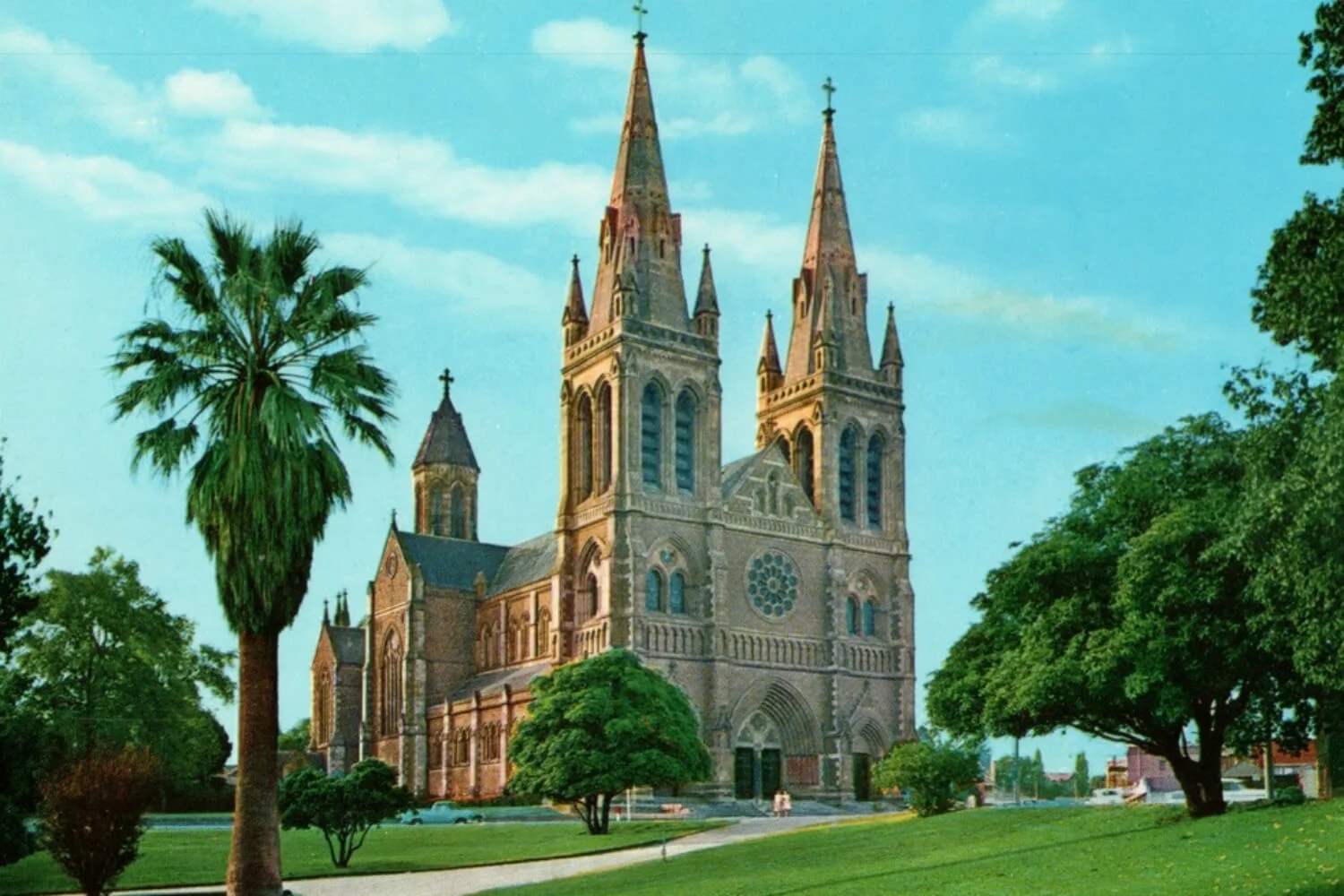 assets/img/destinations/Adelaide.jpg Professional Adelaide Airport Taxi