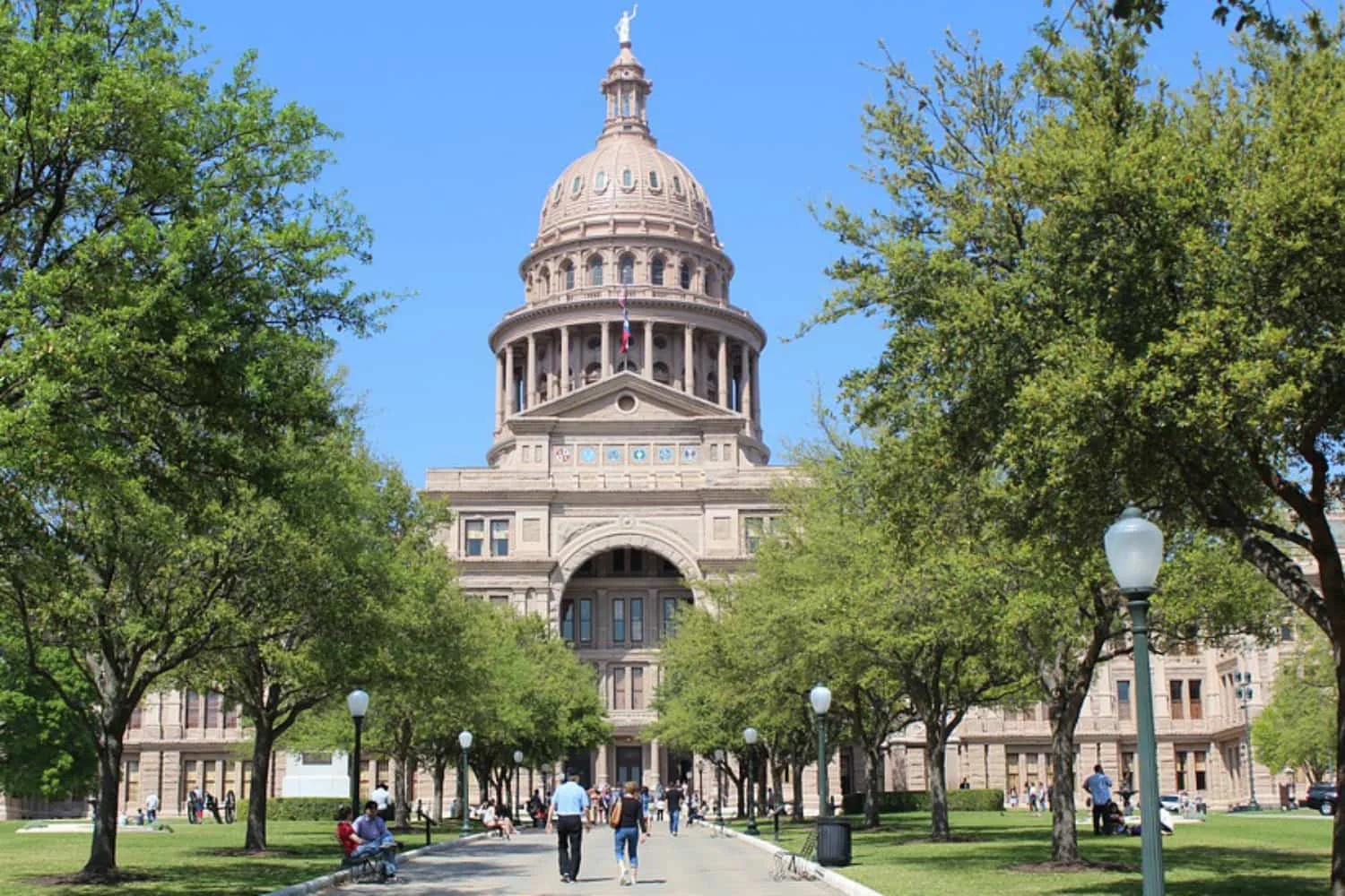 assets/img/destinations/Austin.jpg Professional Austin Airport Taxi