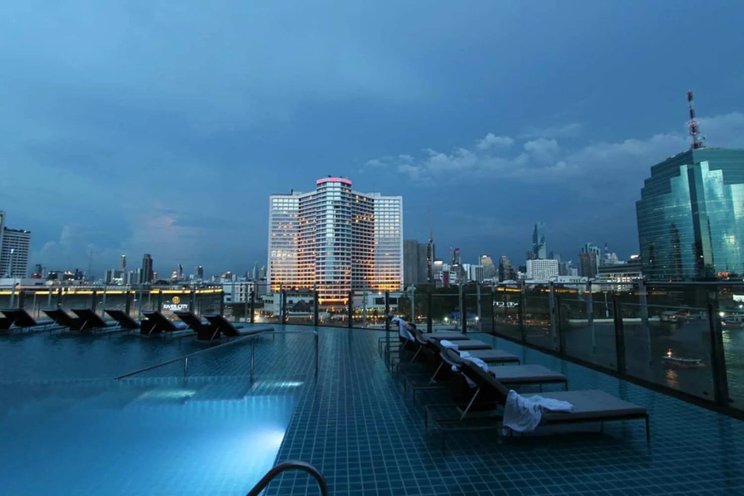 assets/img/destinations/Bangkok.jpg Professional Bangkok Airport Taxi