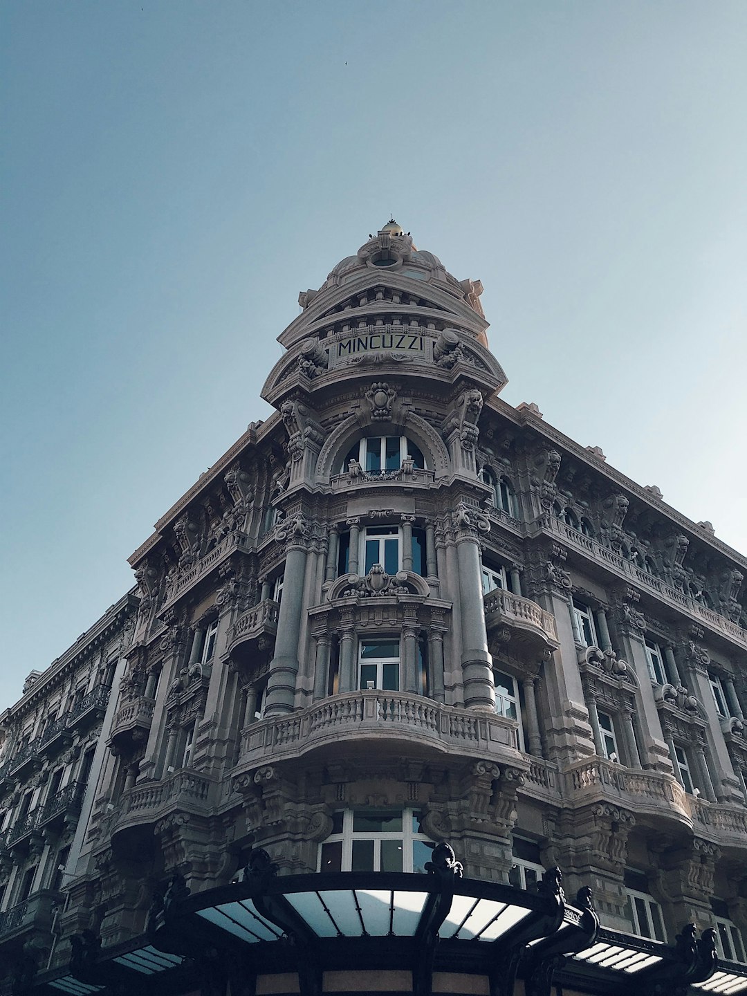 assets/img/destinations/Bari.jpg Professional Bari Airport Taxi