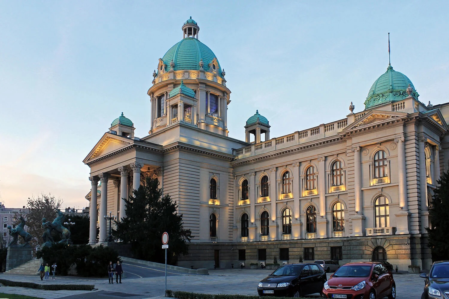 assets/img/destinations/Belgrade.jpg Professional Belgrade Airport Taxi