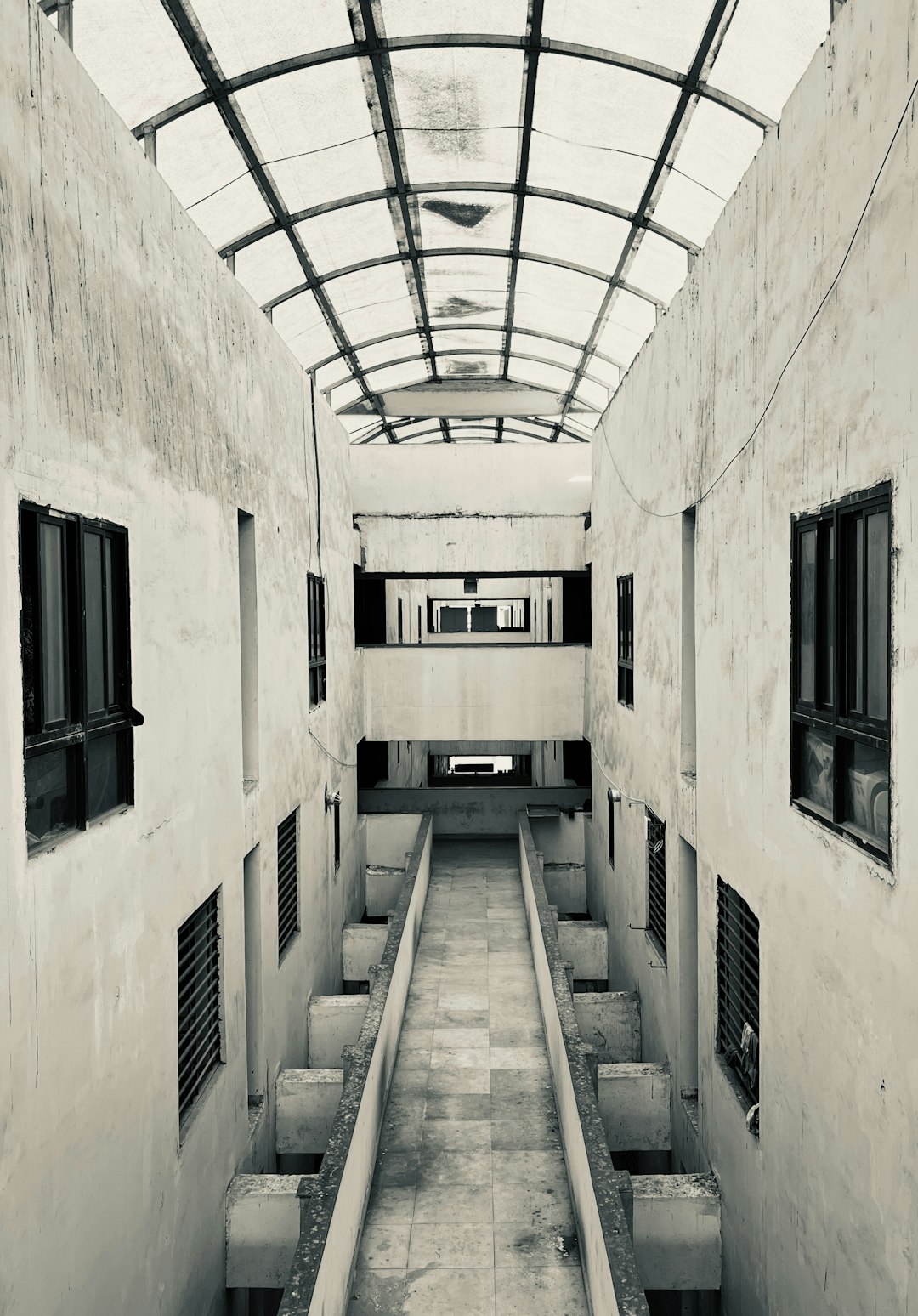 assets/img/destinations/Bhopal.jpg Professional Bhopal Airport Taxi