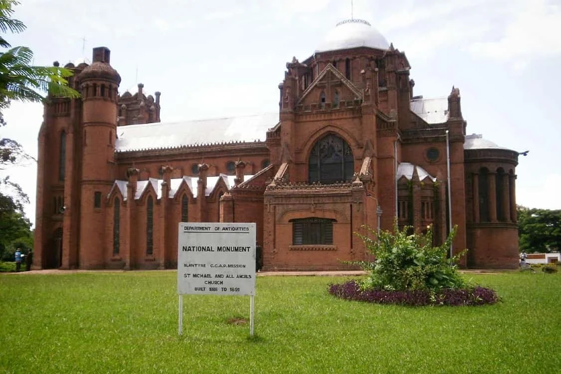 assets/img/destinations/Blantyre.jpg Professional Blantyre Airport Taxi