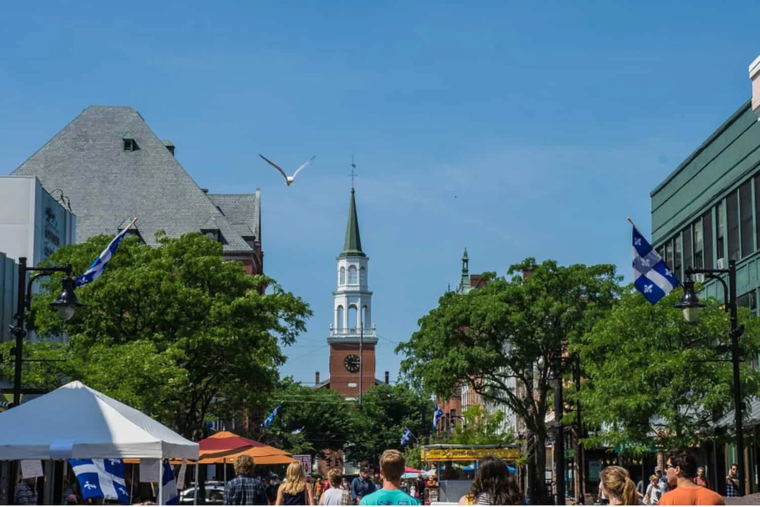 assets/img/destinations/Burlington.jpg Professional Burlington Airport Taxi