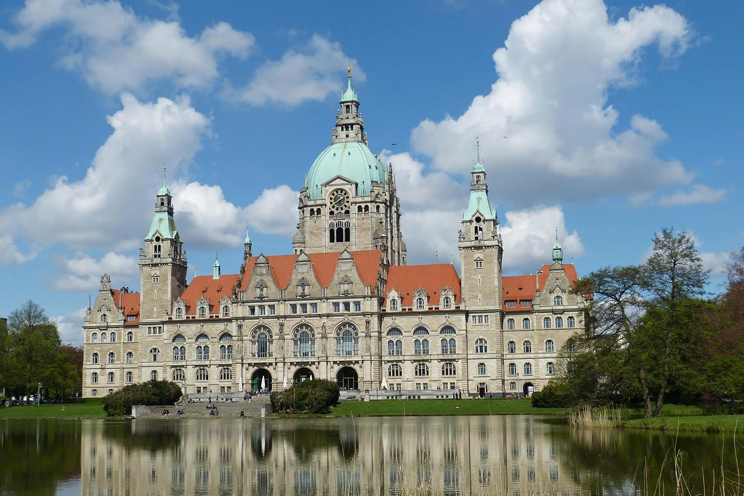 assets/img/destinations/Hannover.jpg Professional Hannover Airport Taxi