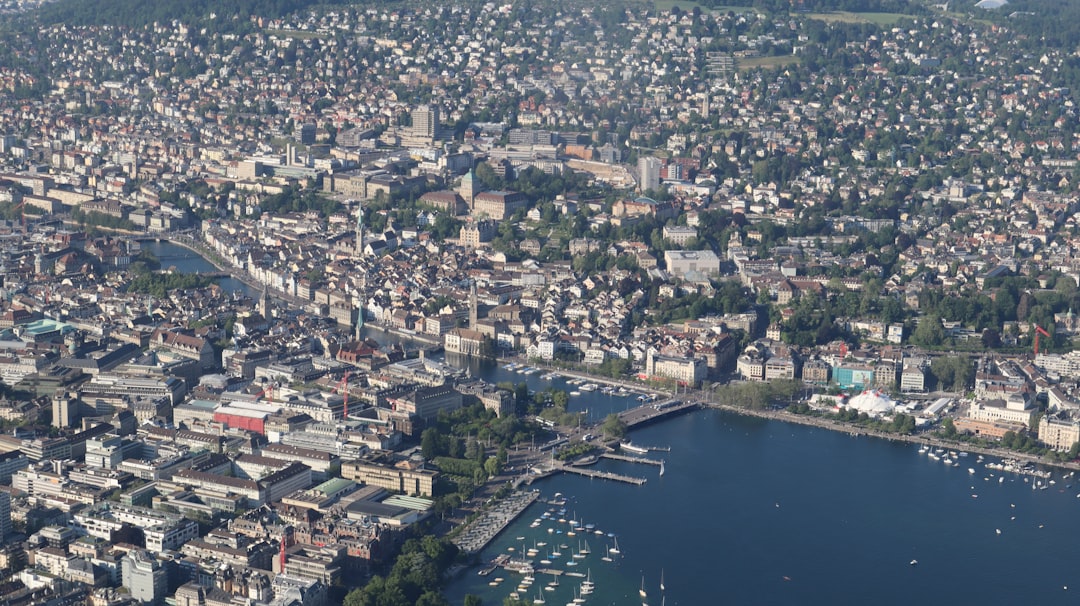 assets/img/destinations/Lugano.jpg Professional Lugano Airport Taxi