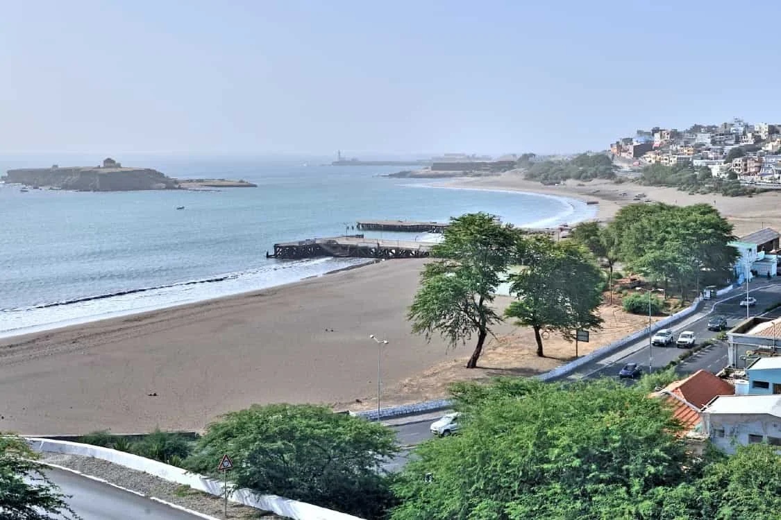 assets/img/destinations/Praia.jpg Professional Praia Airport Taxi