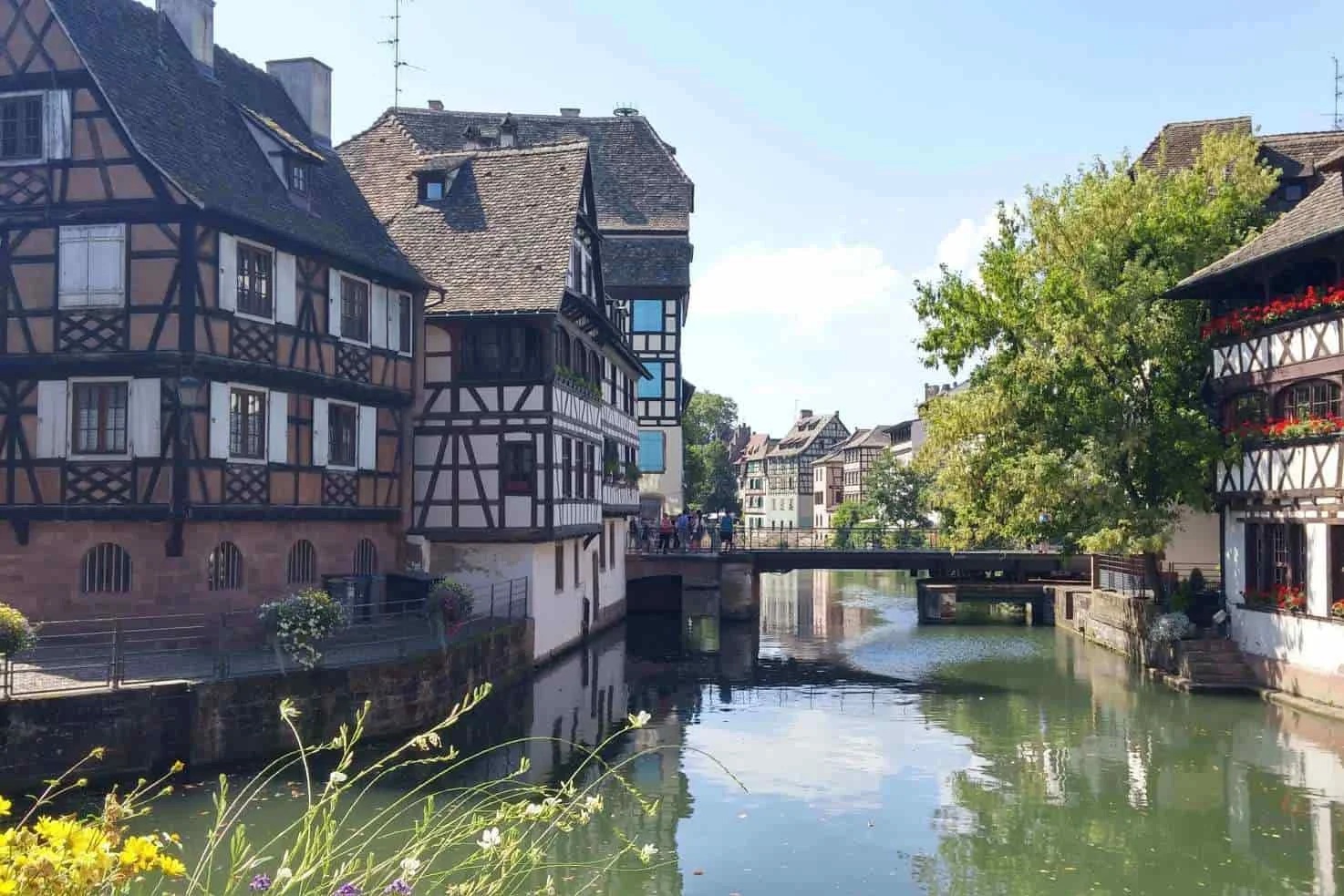 assets/img/destinations/Strasbourg.jpg Professional Strasbourg Airport Taxi