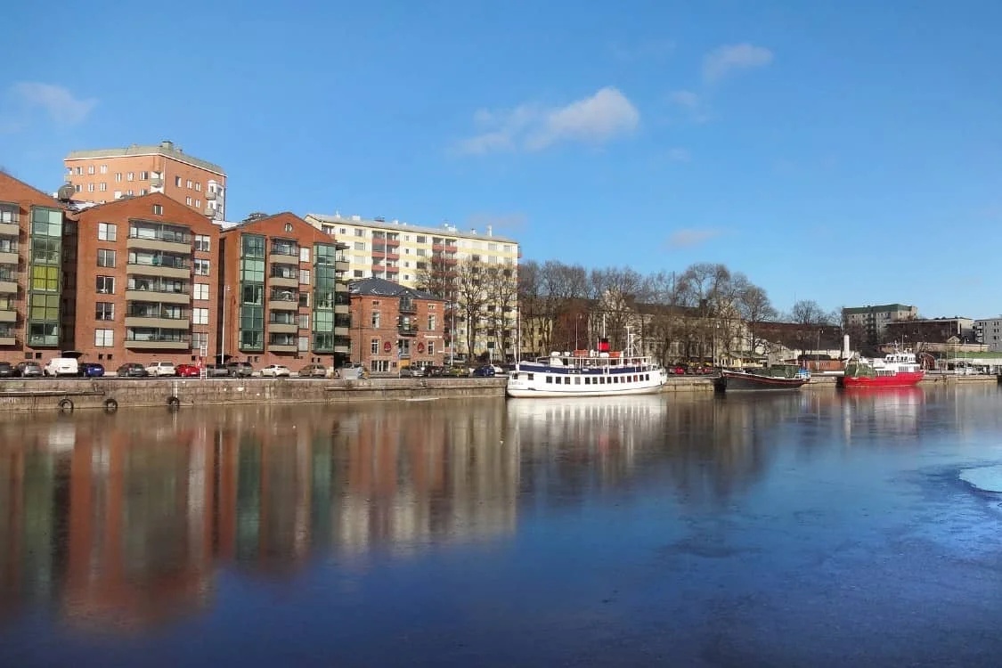 assets/img/destinations/Turku.jpg Professional Turku Airport Taxi